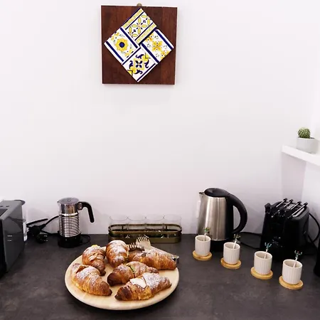 Magione House 3* Палермо